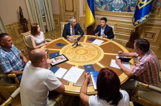 Зеленський доручив провести об&#039;єктивне розслідування інцидентів з самогубствами військових