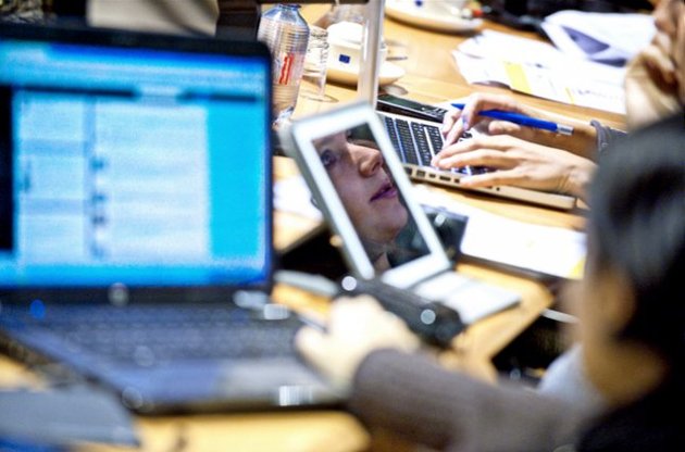 Українських військових намагаються вербувати через соцмережі