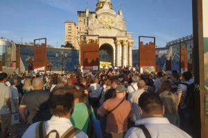"Сепарам не місце в Раді": На Майдані протестували проти участі Клюєва і Шарія у виборах