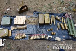 На Луганщині знайшли схрон боєприпасів "козаків" "ЛНР"