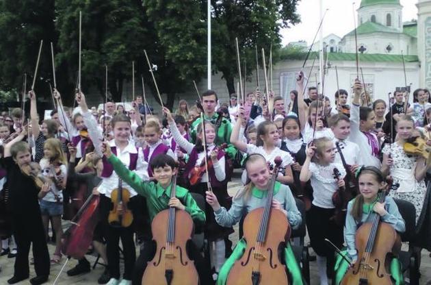 Вчителі мистецької освіти збираються на акцію протесту проти реформи