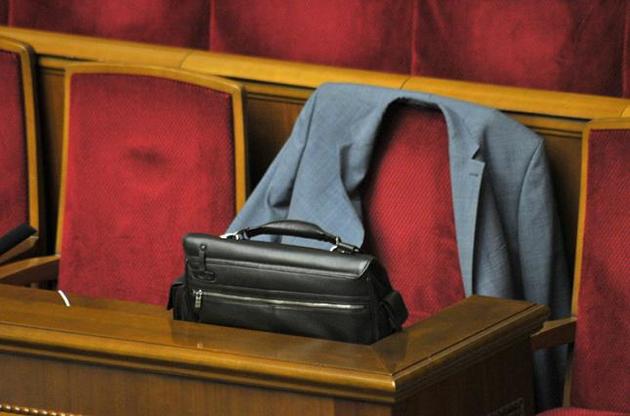 ЦВК &quot;розібралася&quot; майже з усіма мажоритарниками