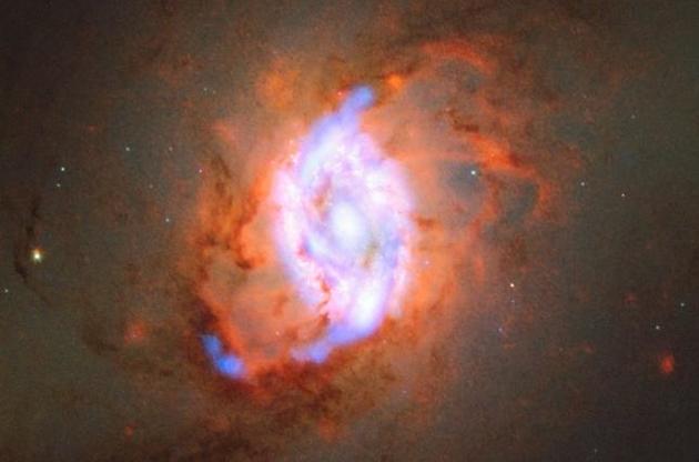 Астрономы получили снимок "звездной отдачи" в спиральной галактике