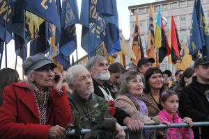 День захисника України: у Києві проходить традиційний марш УПА