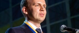 Суд передал UMH Group Курченко в управление АРМА