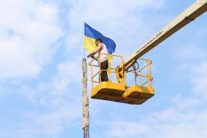 Украинская сторона демонтировала фортификации возле моста в Станице Луганской