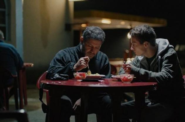 "Домой" вступит в борьбу за "Оскар"