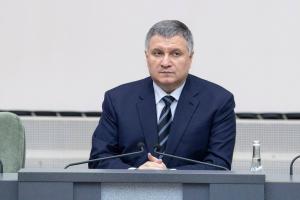 В "Слузі народу" пояснюють необхідність залишити Авакова на посаді міністра "путчем Порошенко"