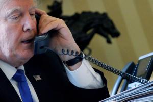 Телефонные разговоры с Трампом стали очень рисковыми для национальной безопасности стран – Reuters