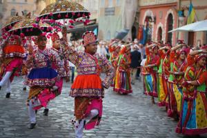 Во Львове стартовал международный фестиваль фольклора "Етновир"