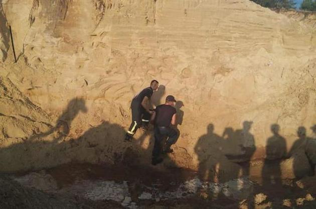 Ігри у піщаному кар'єрі - величезна небезпека