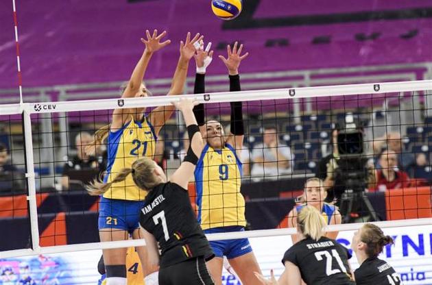 Україна стартувала з поразки на жіночому чемпіонаті Європи з волейболу