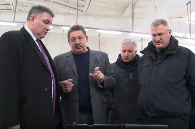 Аваков повідомив про розірвання контракту з директором "Форту" Писаренком