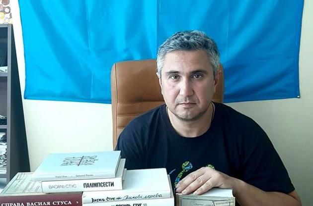 Медведчук вимагає заборонити розповсюдження книги про василя Стуса в Україні