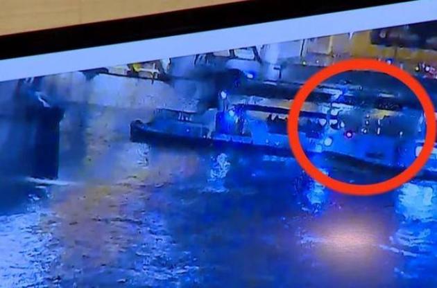 Оскільки капітан катера загинув, капітан теплохода - єдиний підозрюваний