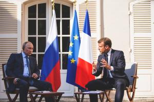 Франція відновила міністерські зустрічі з Росією, які припинила через анексію Криму