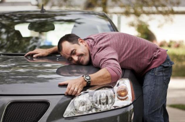 Количество ввезенных из-за рубежа авто выросло в три раза