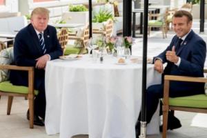 Трамп і Макрон провели незаплановану зустріч перед самітом G7