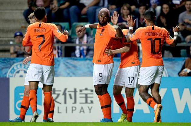 Нидерланды разгромили Эстонию