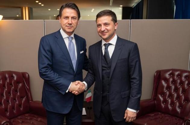 Премьер Италии пообещал Зеленскому не снимать санкции с РФ