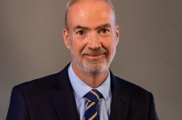 Етьєн де Понсен незабаром прибуде в Україну