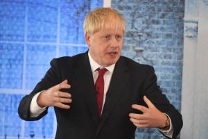 Премьер Британии Борис Джонсон призвал к досрочным выборам в парламент, но голосов не хватило