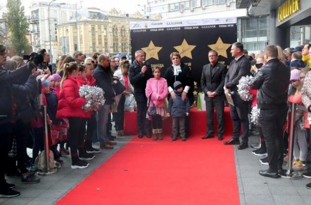 Чотири спортсмени отримали свої зірки