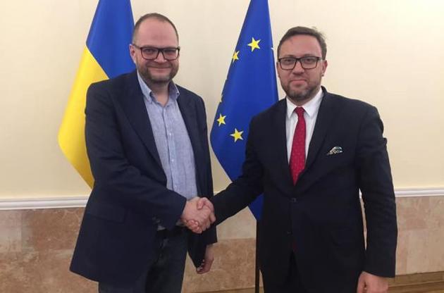 Посол Польши передал министру культуры письмо с просьбой предоставить документальные разрешения на эксгумацию