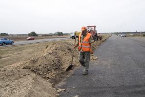 Премьер Гончарук считает на сегодняшний день приоритетным строительство дороги на Мариуполь