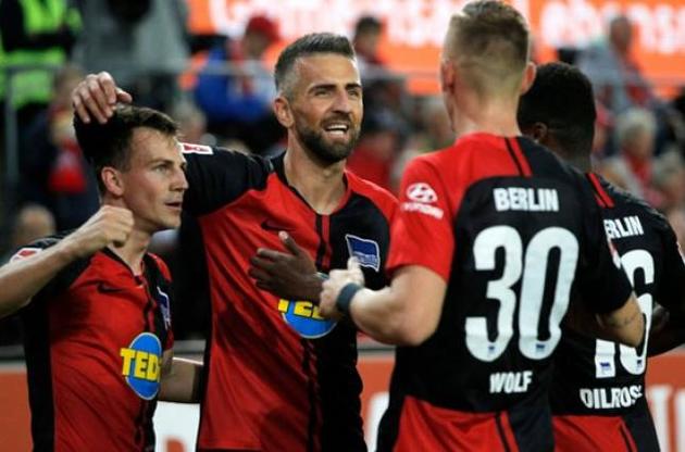 Люди на борту не постраждали