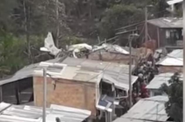 Семь человек стали жертвами авиакатастрофы в Колумбии