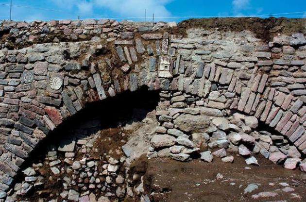 В тоннеле были найдены 11 рисунков доколумбовой эпохи