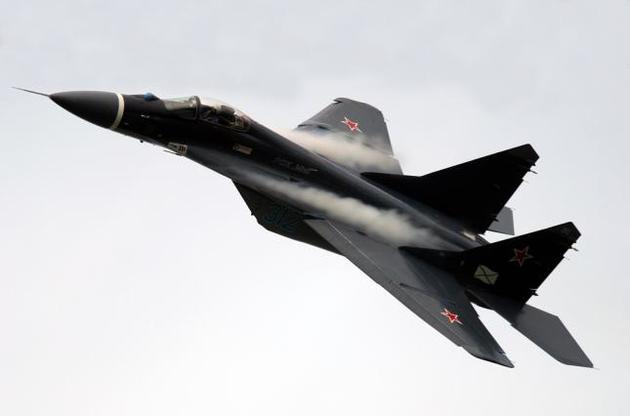 МіГ-29К – радянський/російський палубний винищувач, призначений для базування на авіаносних кораблях