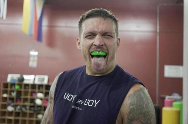 Усик дебютує в суперважкій вазі 12 жовтня