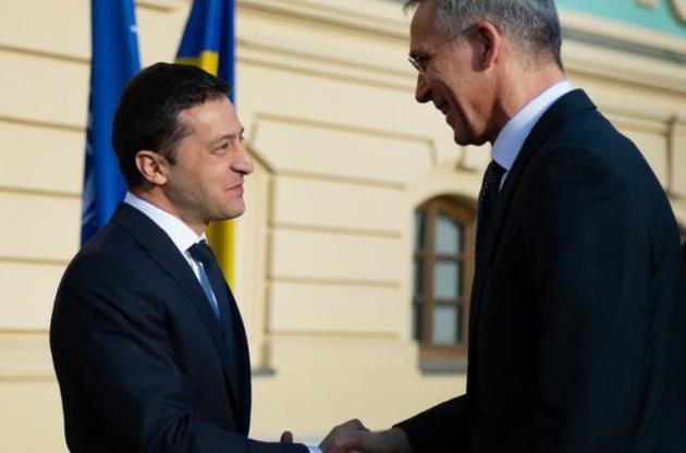 Зеленський хоче швидшого просування України до членства в НАТО