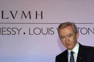 Louis Vuitton Moet Hennessy покупает Tiffany за 16 миллиардов долларов