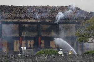 В Японии сгорел древний замок из списка ЮНЕСКО