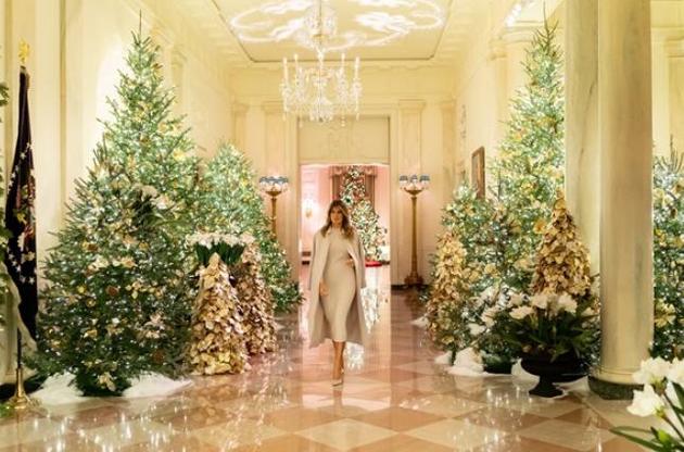 Меланія Трамп показала, як Білий дім прикрасили до Різдва