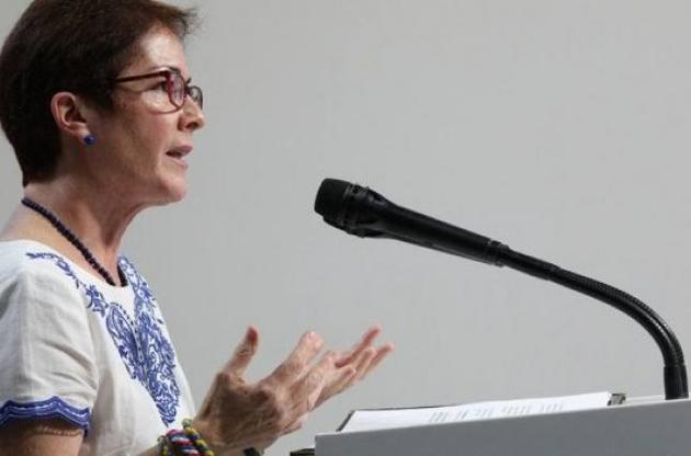 Раніше Йованович погодилася свідчити в Конгресі