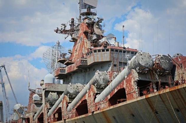 Абромавичус хочет продать недостроенный крейсер "Украина"