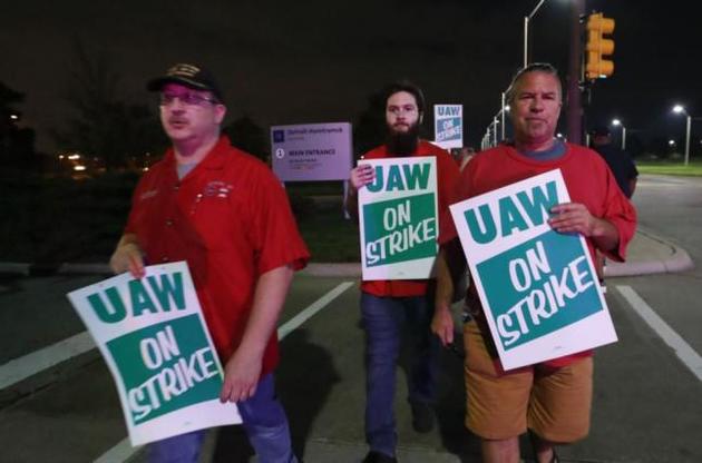 50 тысяч сотрудников General Motors начали забастовку