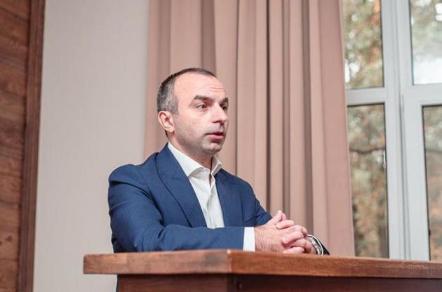 Кабмин уволил заместителя главы Минздрава Загрийчука