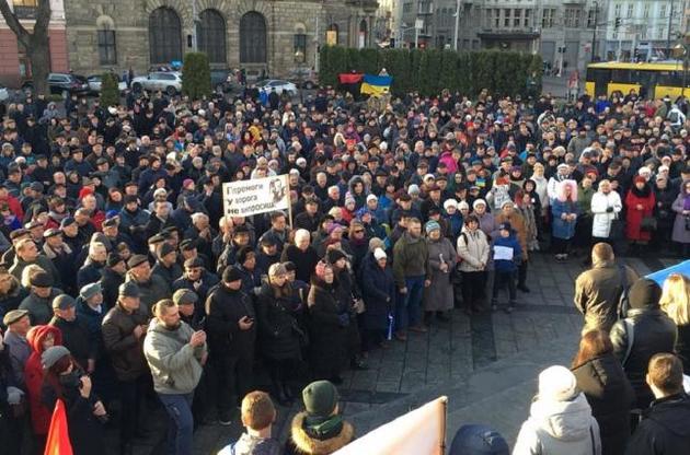 Віче у Львові зібрав більше тисячі громадян