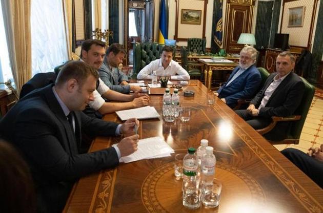 Зеленський назвав неправильними заяви Коломойського про зовнішньополітичний розворот України