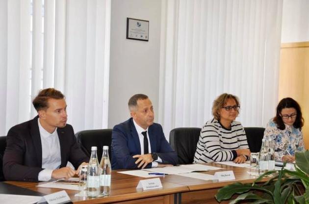 Остановки соцвыплат обещают избежать