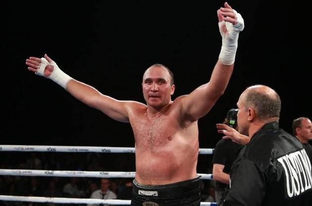42-летний российский боксер согласился провести бой с Усиком