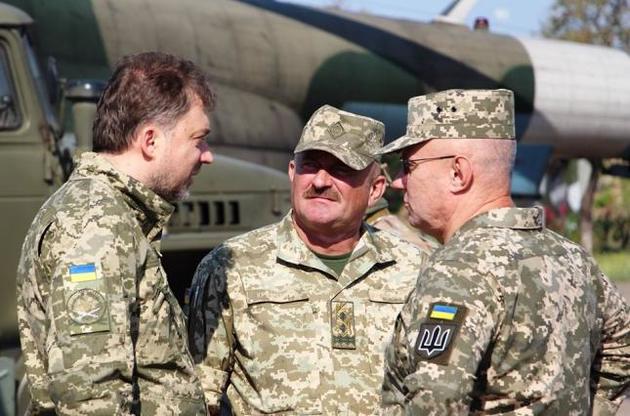 Генштаб ЗСУ готує план розведення військ в Донбасі – Загороднюк