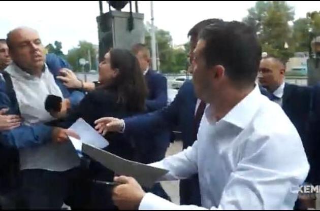 Журналісту не дали поставити запитання Зеленському та Богдану