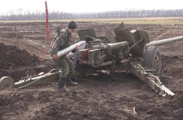 Жителі ОРДЛО покладають відповідальність за війну в Донбасі на кого завгодно крім Росії — опитування