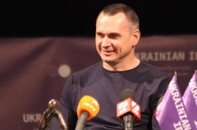 Олег Сенцов получил необычный подарок